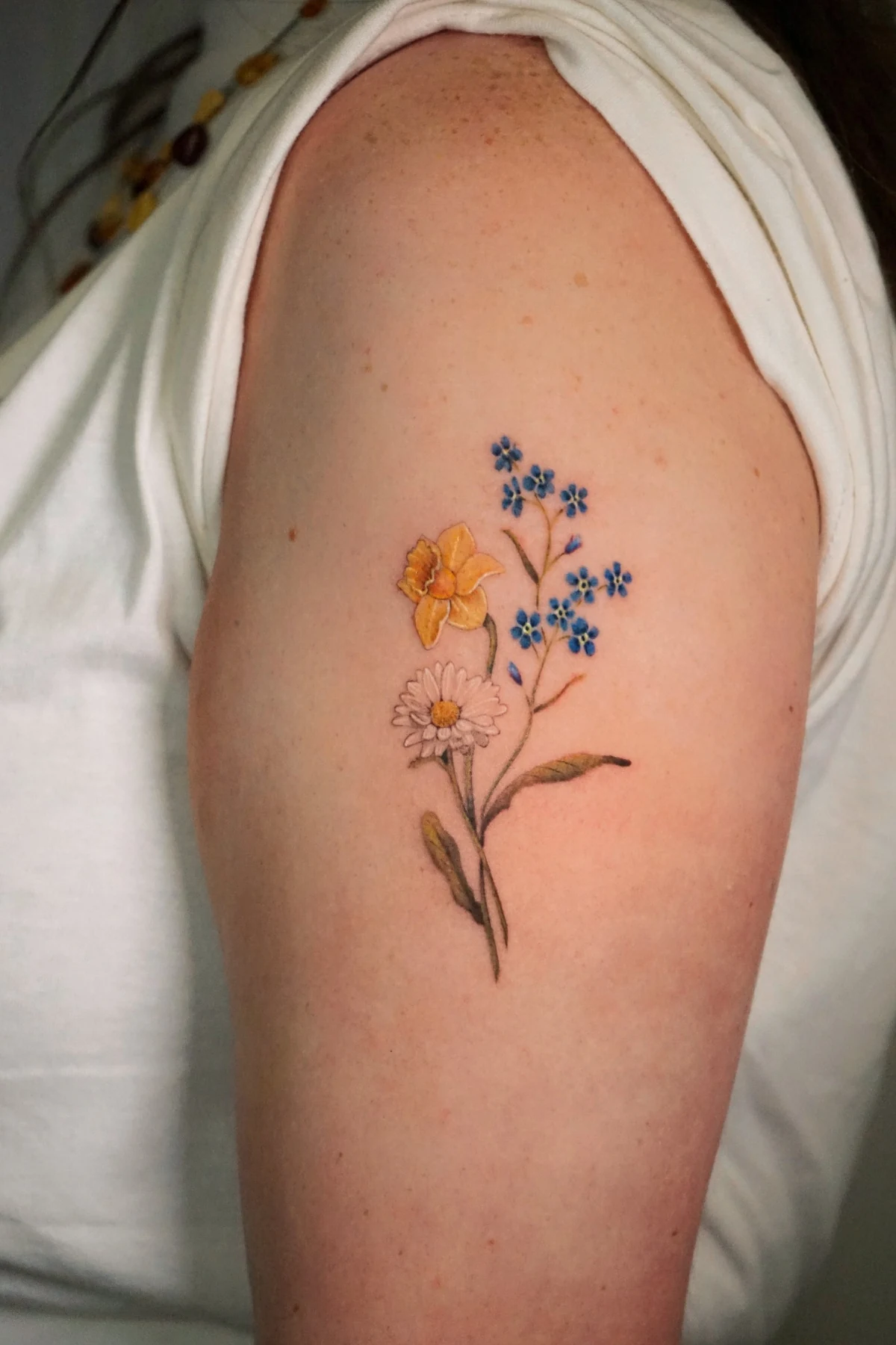 Tatuaje de microrealismo de Shira · obra 07