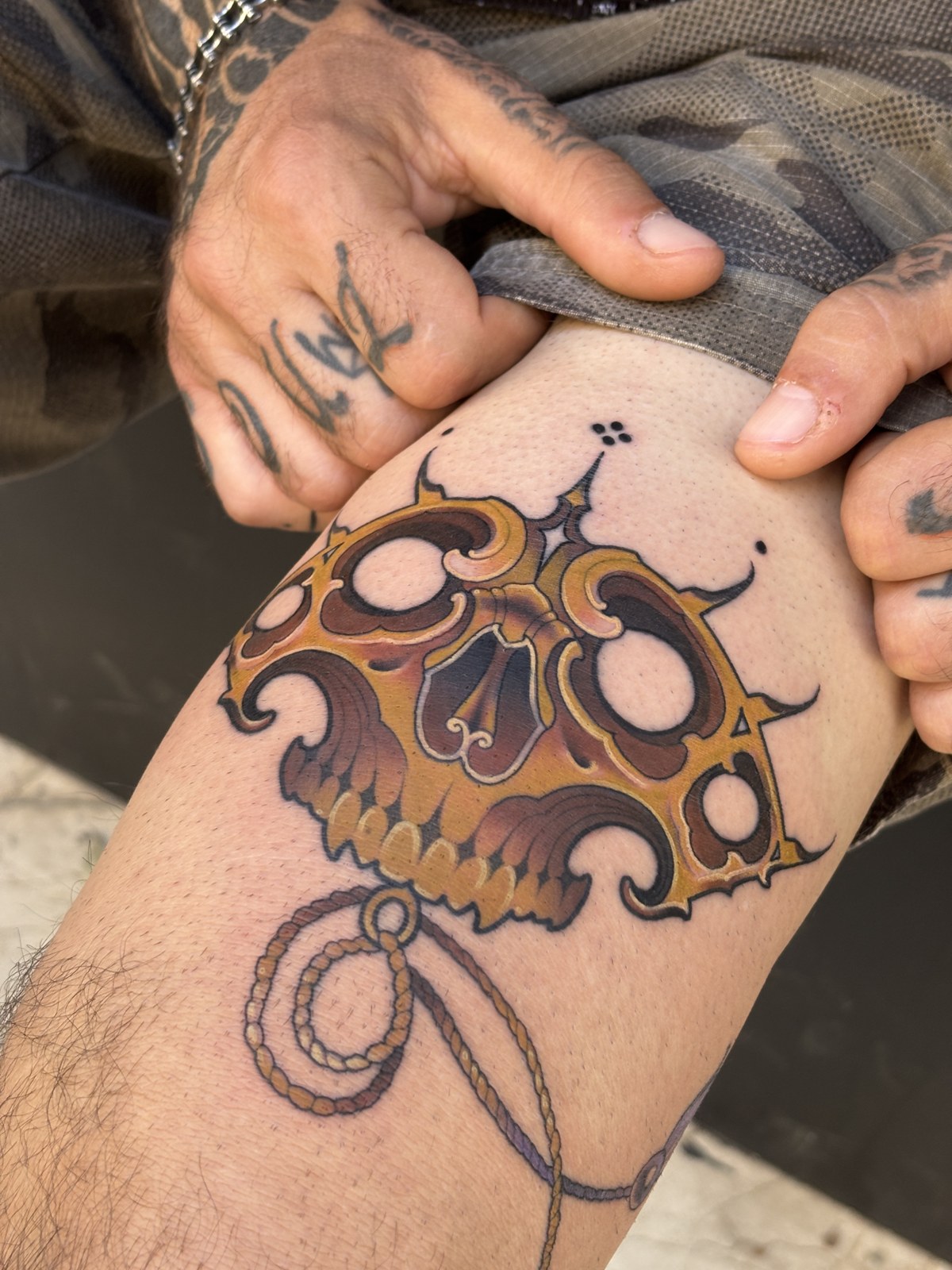 Tatuaje neotradicional de Shira · obra 15