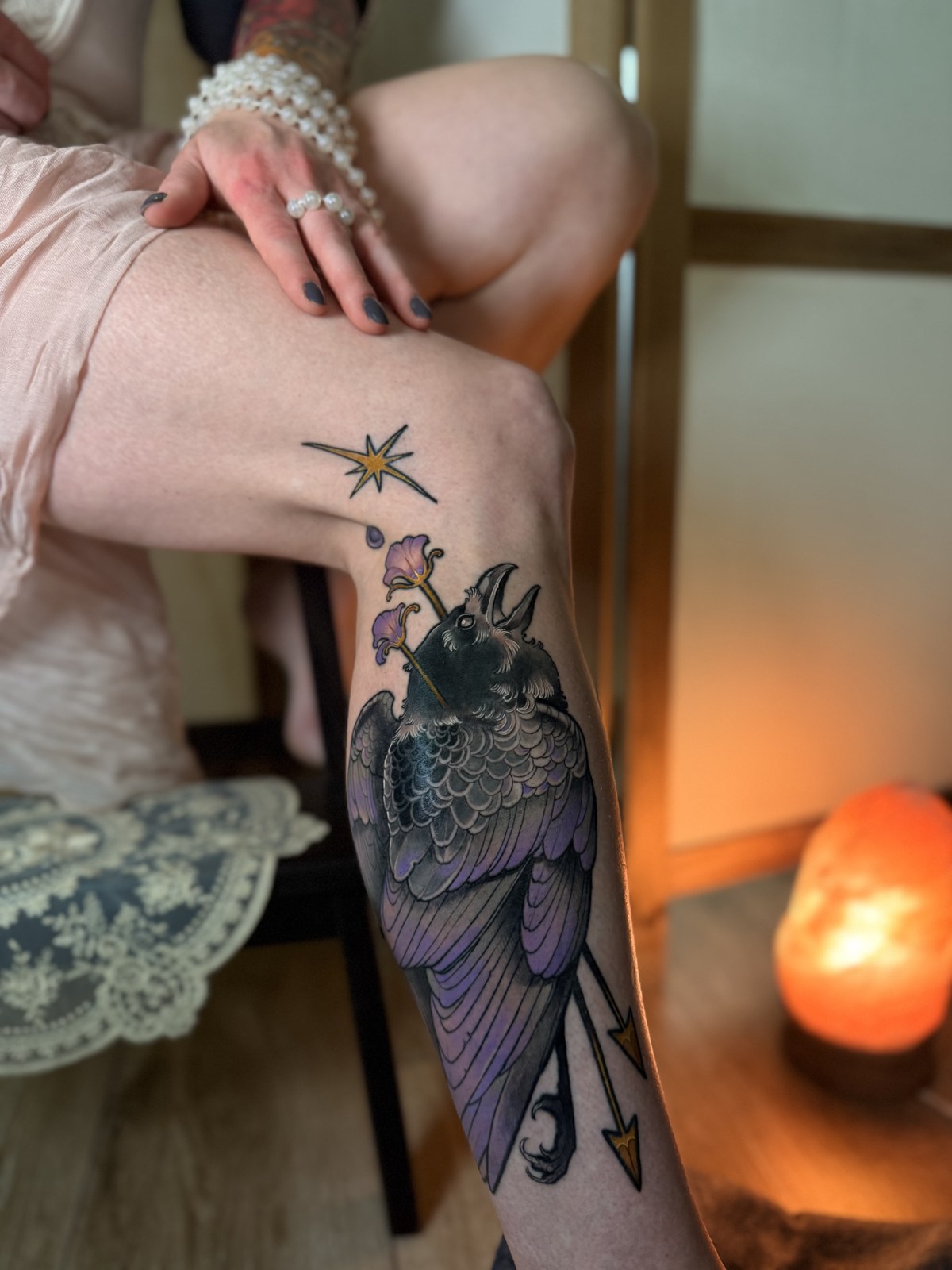 Tatuaje neotradicional de Shira · obra 19