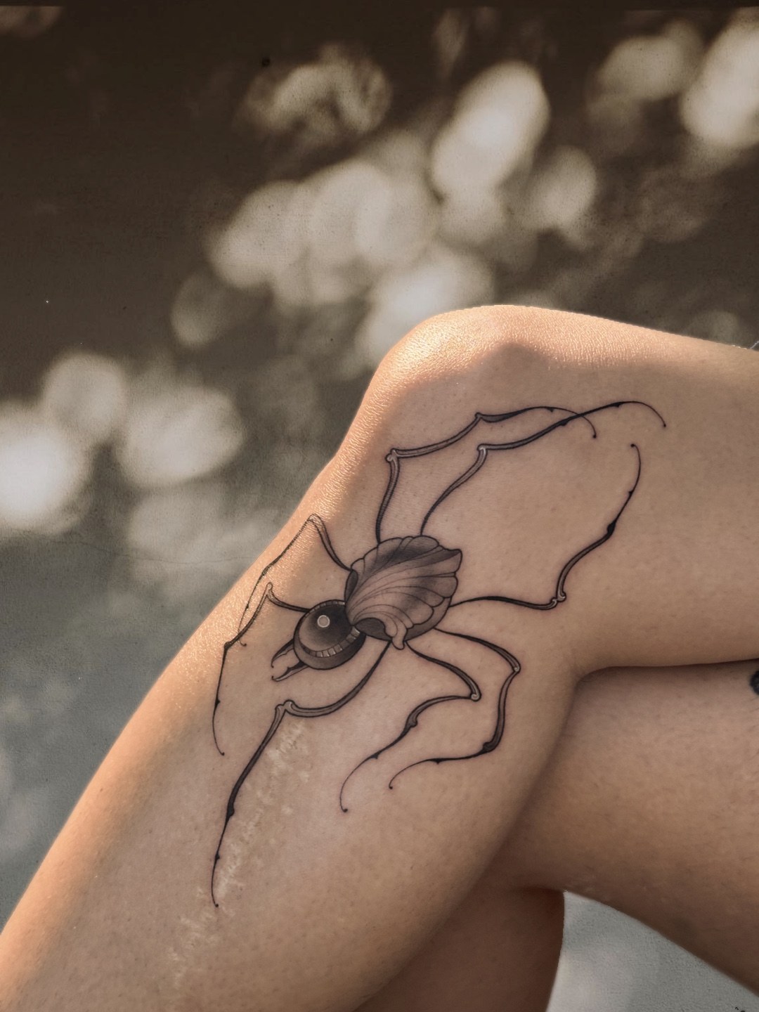 Tatuaje neotradicional de Shira · obra 20